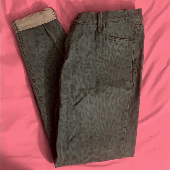 Leopard Pants Size 13 Jeans - Picture 2 of 2